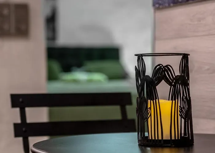 Ripaus Luxusta Ei Tinder -treffeille Tms Ei Ylimaeaeraeisiae Vieraita Διαμέρισμα